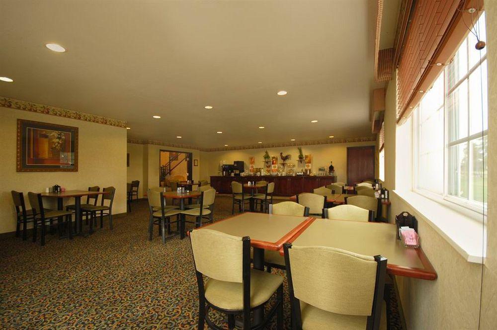 Crossings By Grandstay Inn & Suites Becker Exteriör bild